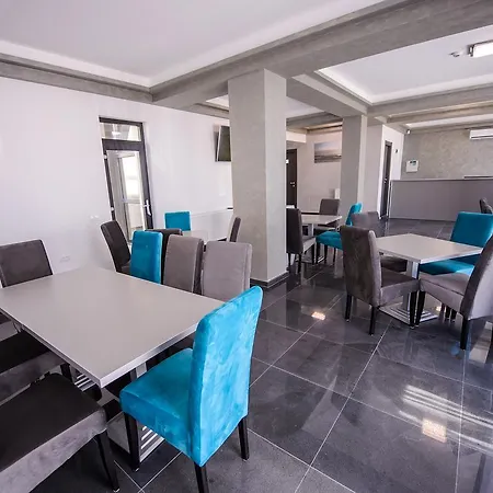 La Mamaia Nord Guest house 2*
